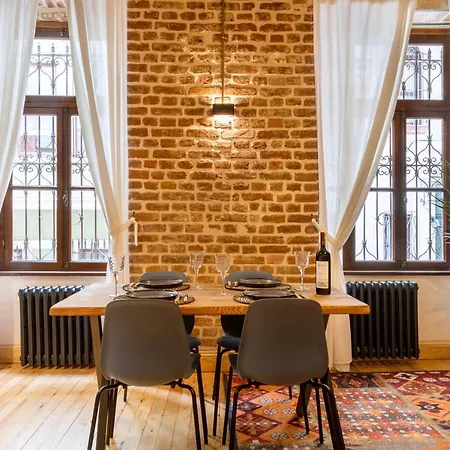 Galata Loft In Heritage Sea View Building Apartament